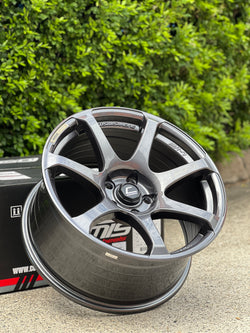 Cosmis Racing Wheels Mogul Series MR-7